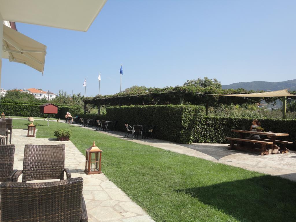 Melrose Aparthotel Skopelos Town Exterior photo