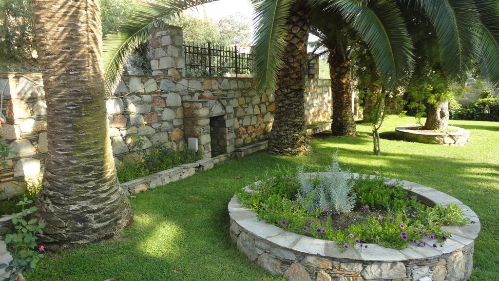 Melrose Aparthotel Skopelos Town Exterior photo