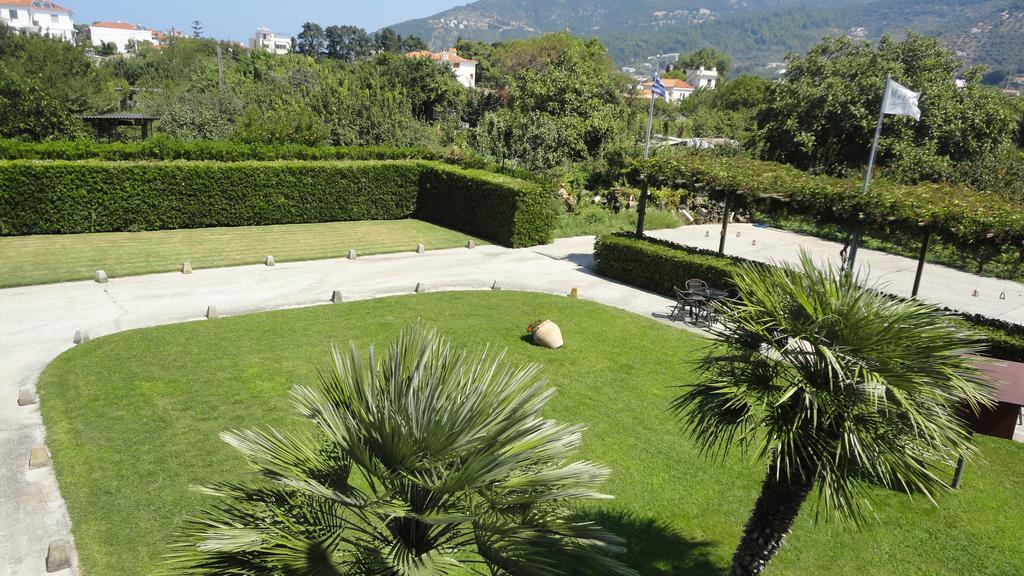 Melrose Aparthotel Skopelos Town Exterior photo